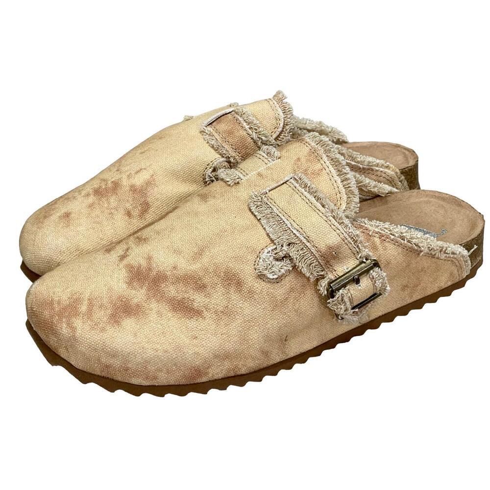 NEW GYPSY JAZZ women's picnic slide clogs in tan